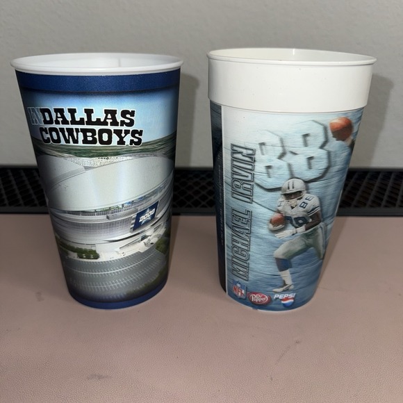 Dallas Cowboys Michael Irvin Hall of Fame Pepsi Stadium Cups 32oz Lot of 2 - Picture 2 of 8
